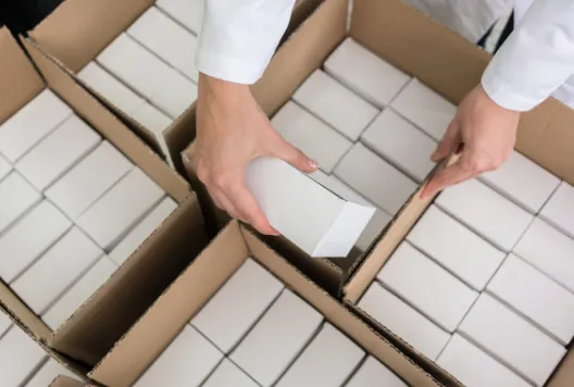 箱詰め作業イメージ